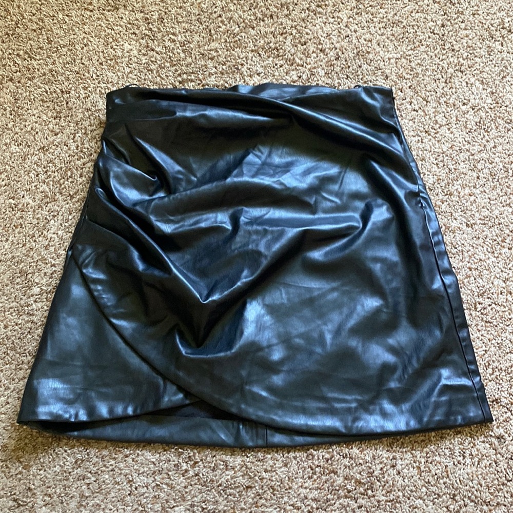 Zara Leather mini skirt